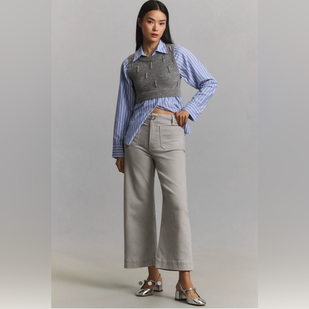 The Colette Cropped Wide Leg Jeans by Maeve, light grey color